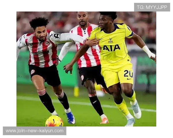 曼联关键战取胜，积分榜再次上扬！